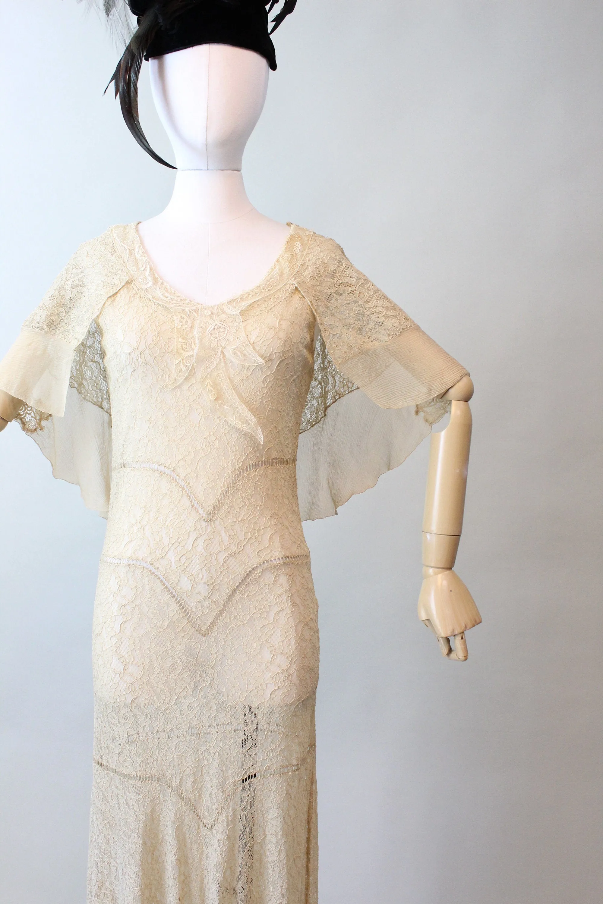 1930s LACE CAPE dress SILK gown small | new fall