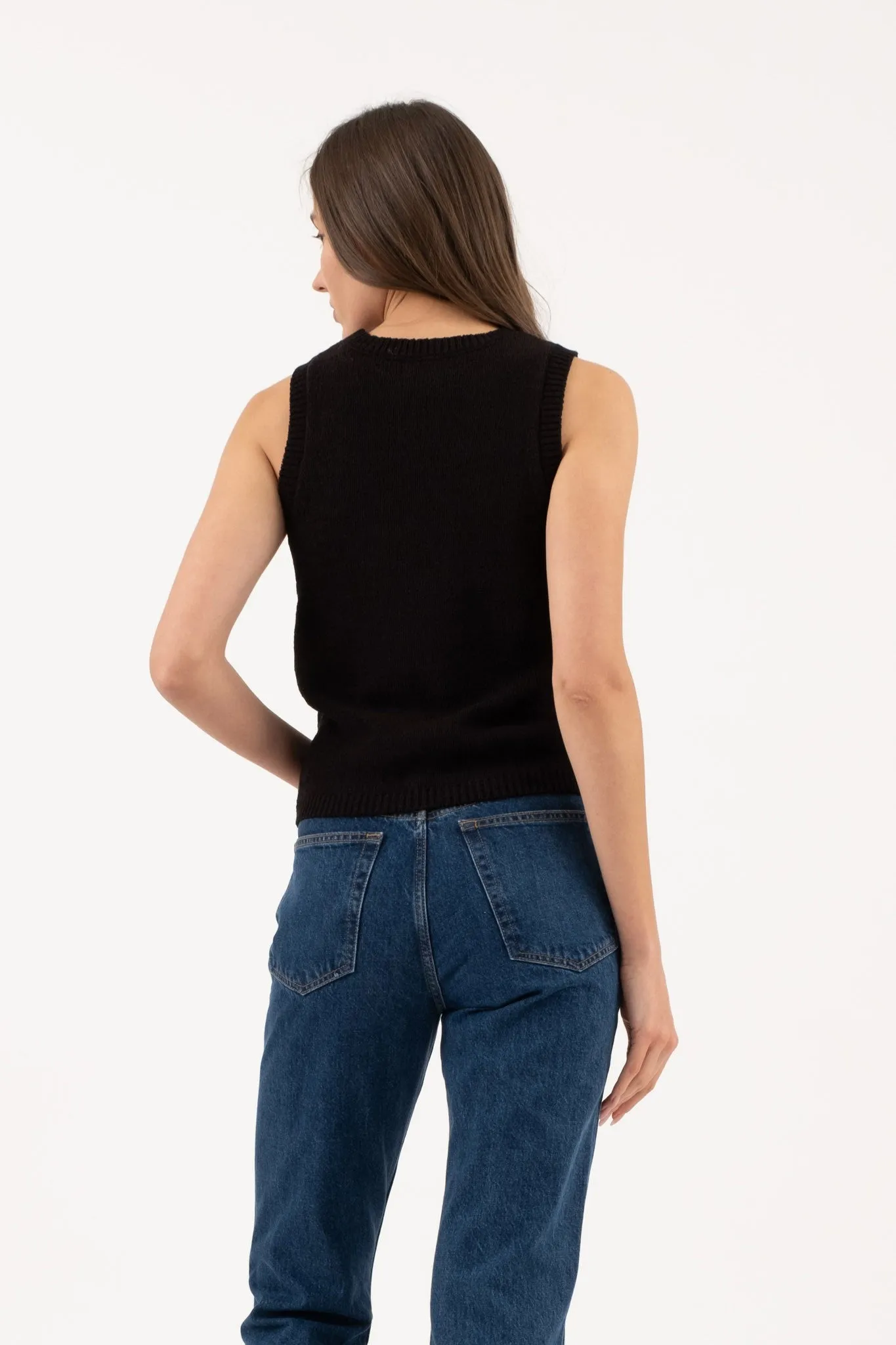 CREW NECK SLEEVELESS KNIT PULLOVER SWEAT