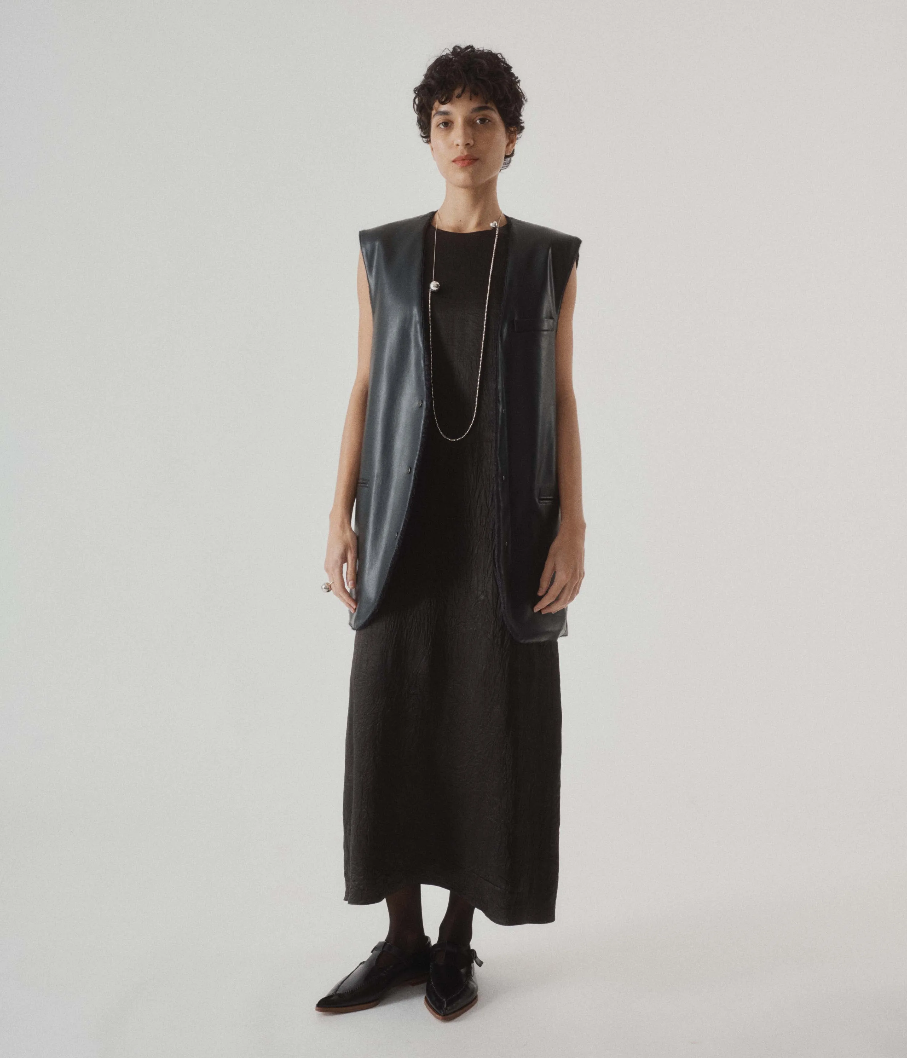 CRINKLED SATIN TANK DRESS IN BLACK