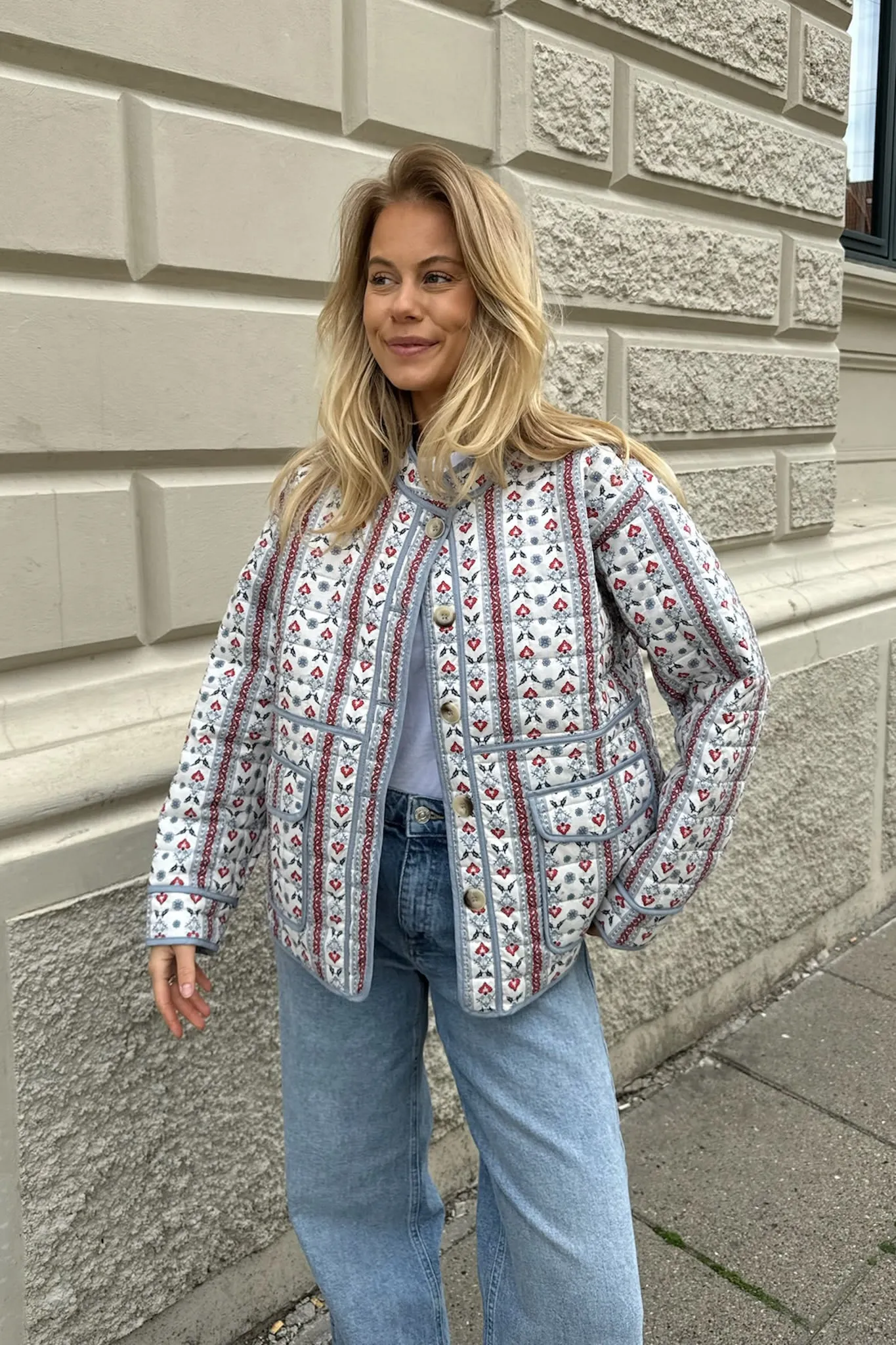 EmmyIC Quilted Jakke - Blå Rød Print