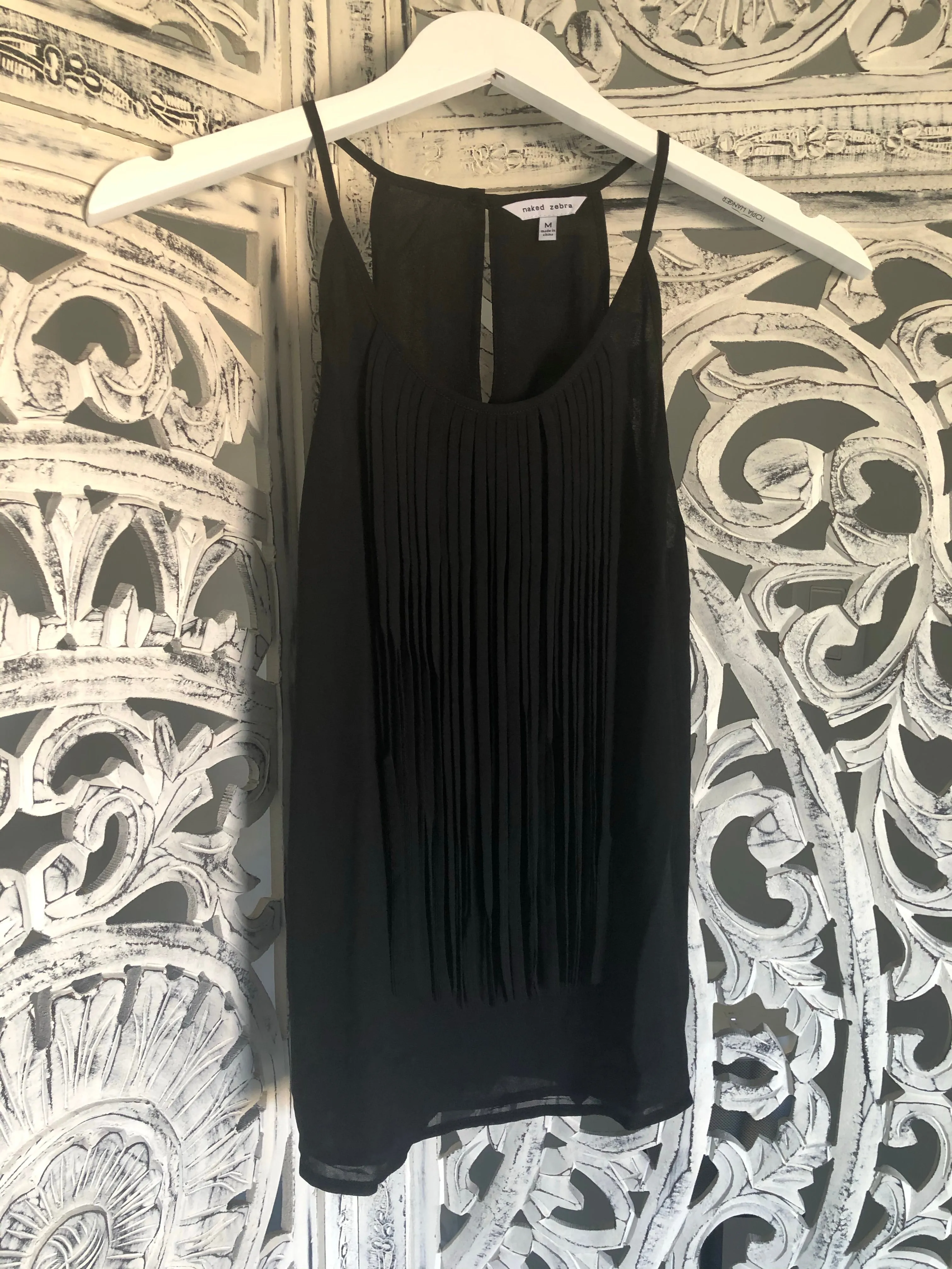 FRINGE TOP WITH KEYHOLE BACK