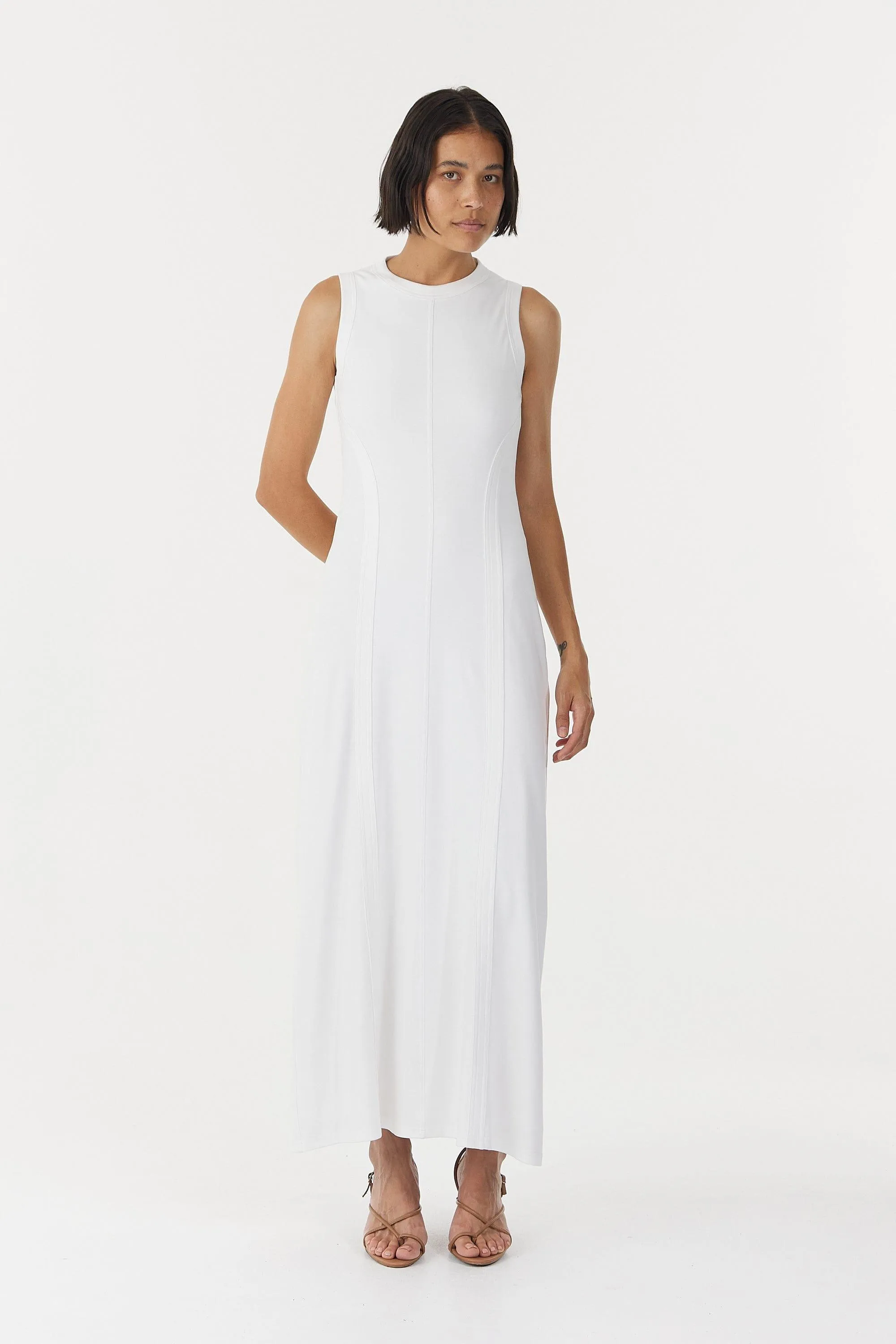 MOMENTUM OPEN BACK MAXI DRESS | WHITE