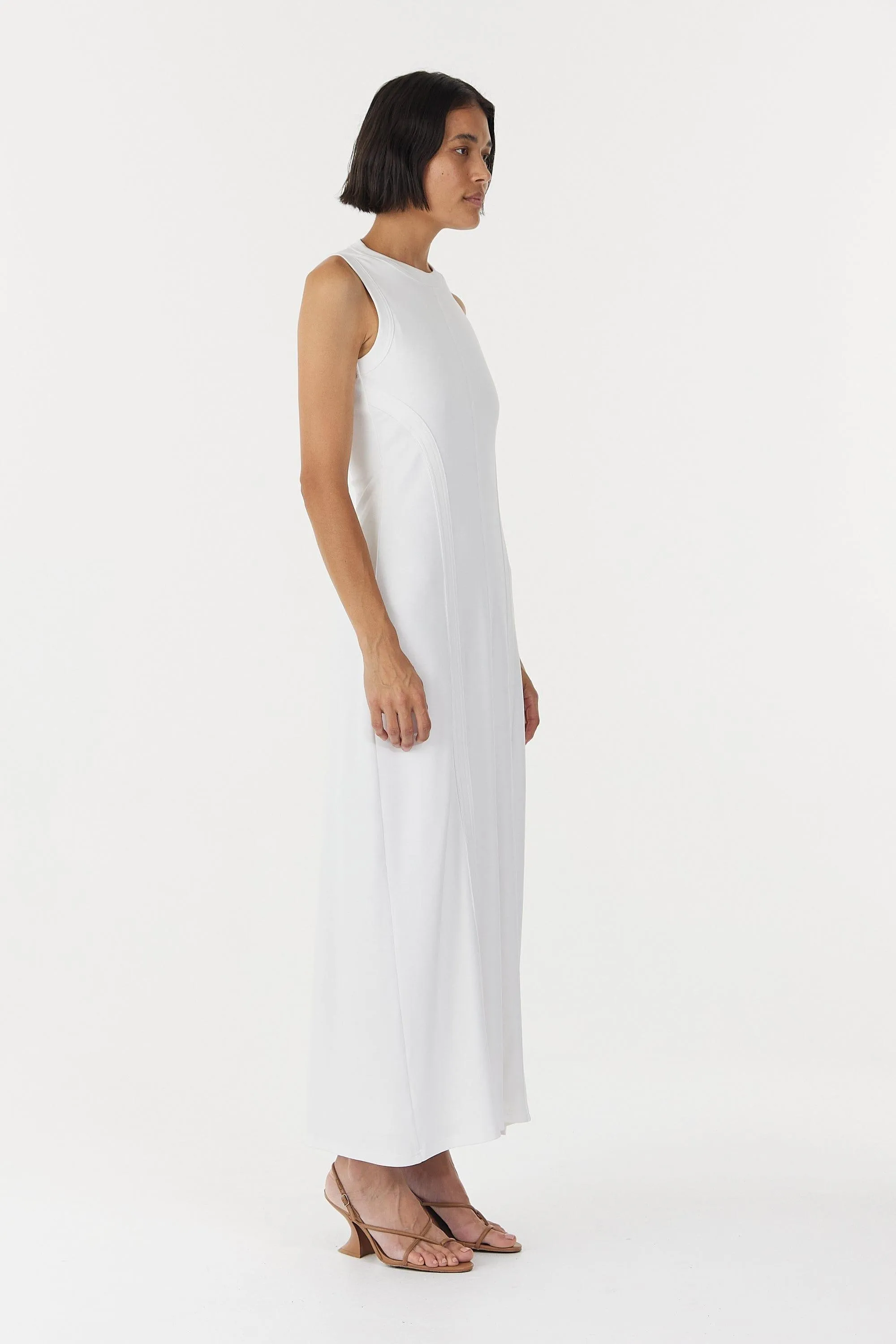 MOMENTUM OPEN BACK MAXI DRESS | WHITE