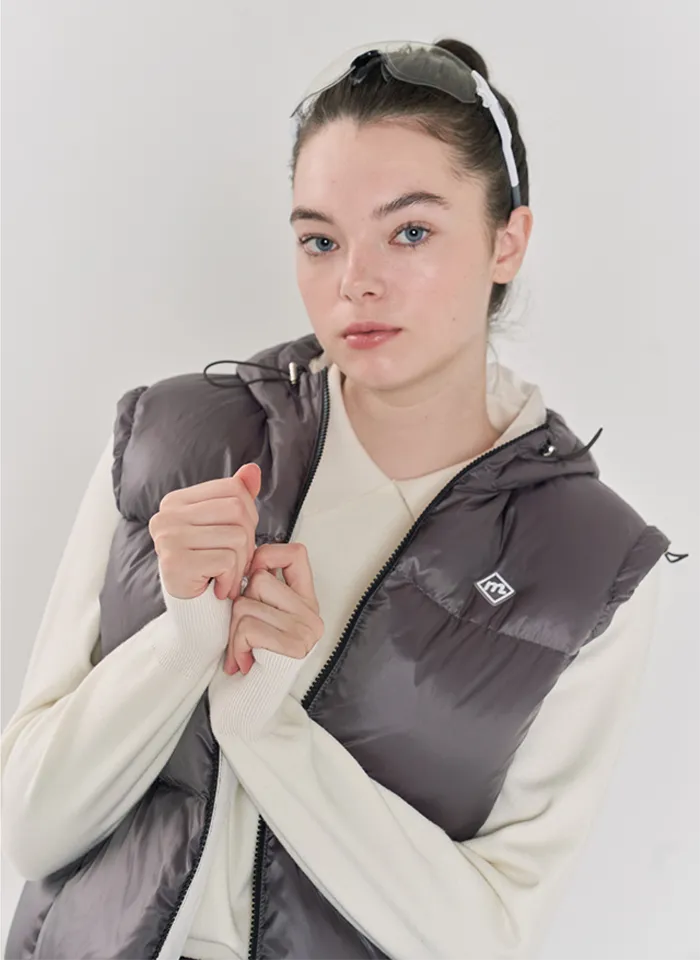 Monday Flow Women's Munple Goose Down Vest - Dark Brown