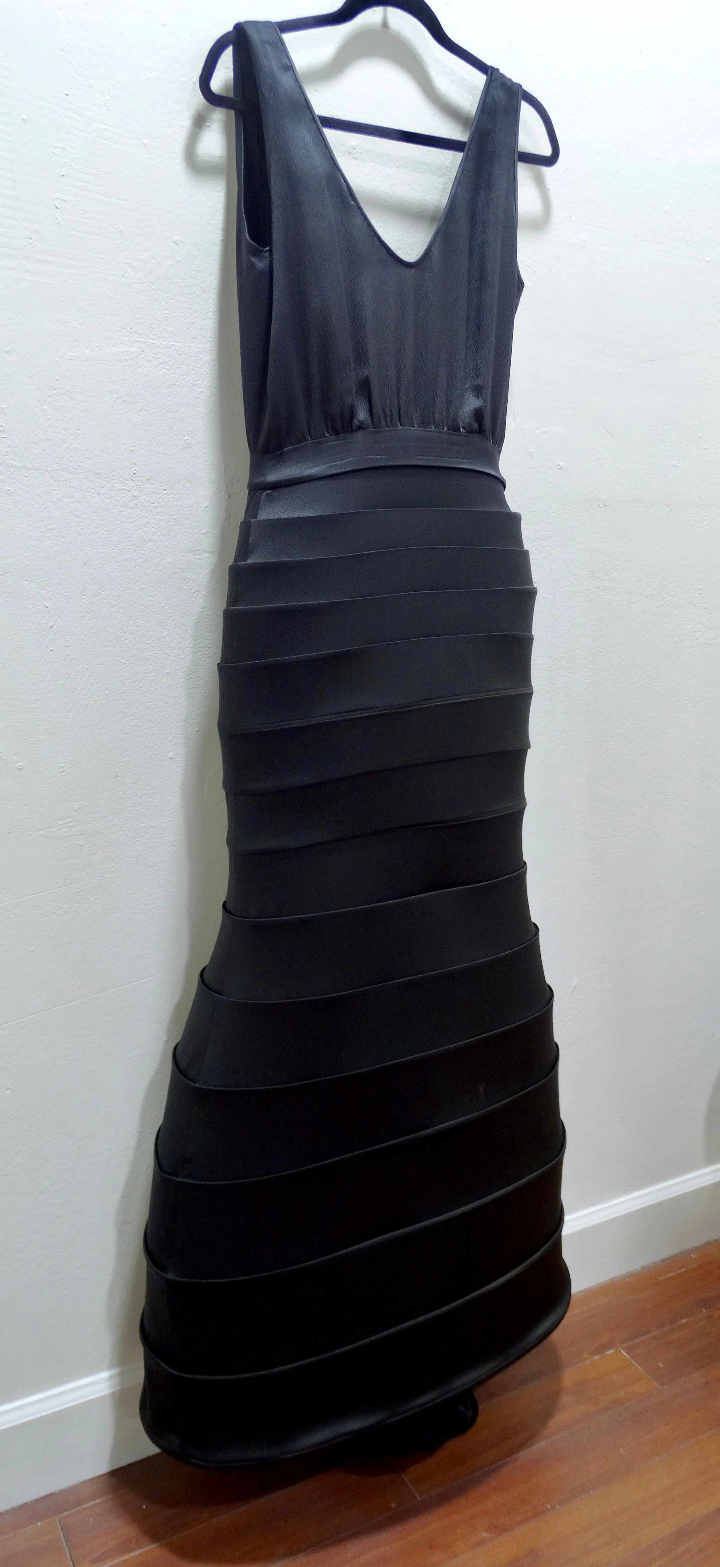 Moschino Silk Contoured Hoop-Skirt Gown