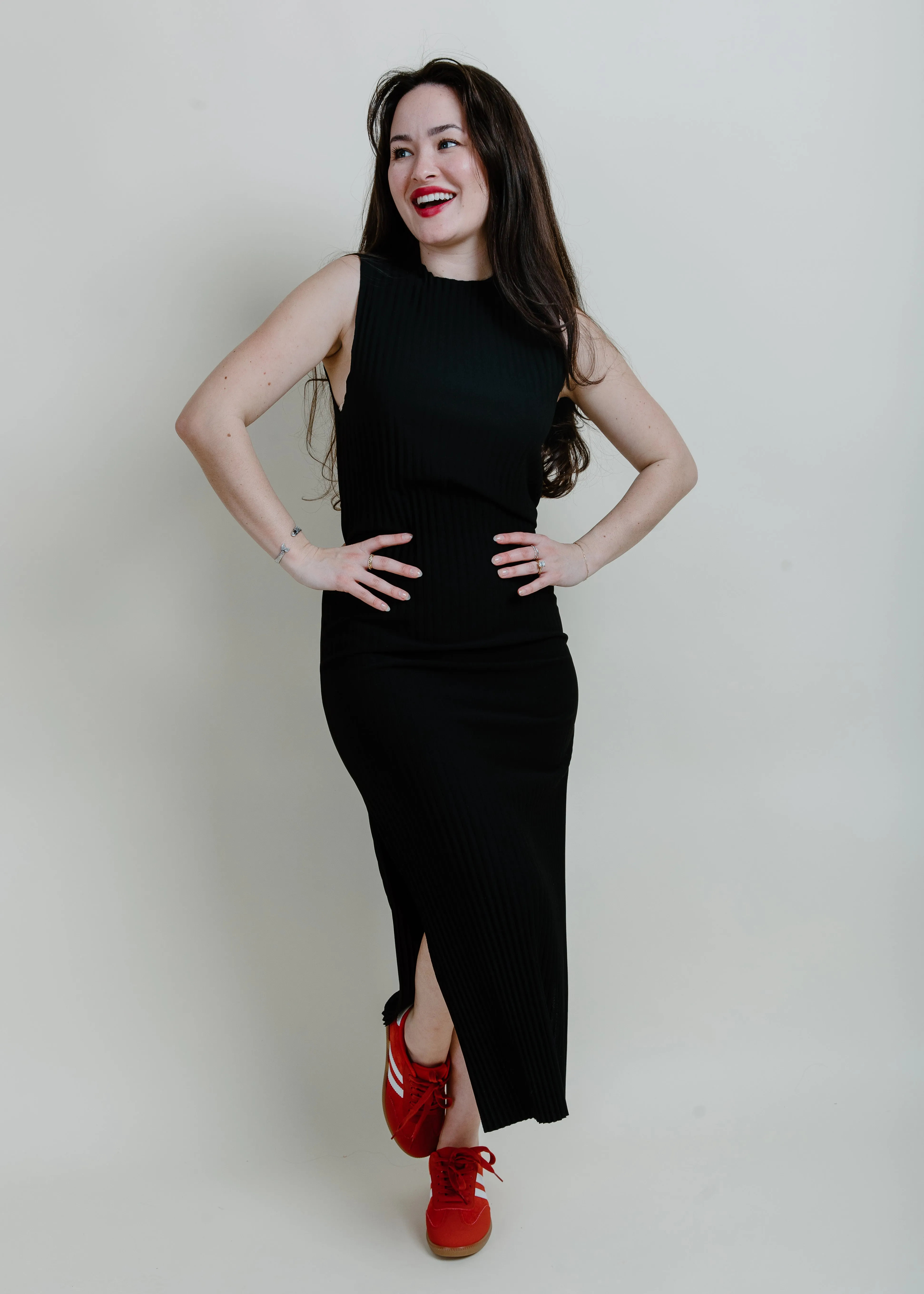Paris Pleated Midi Dress - Black