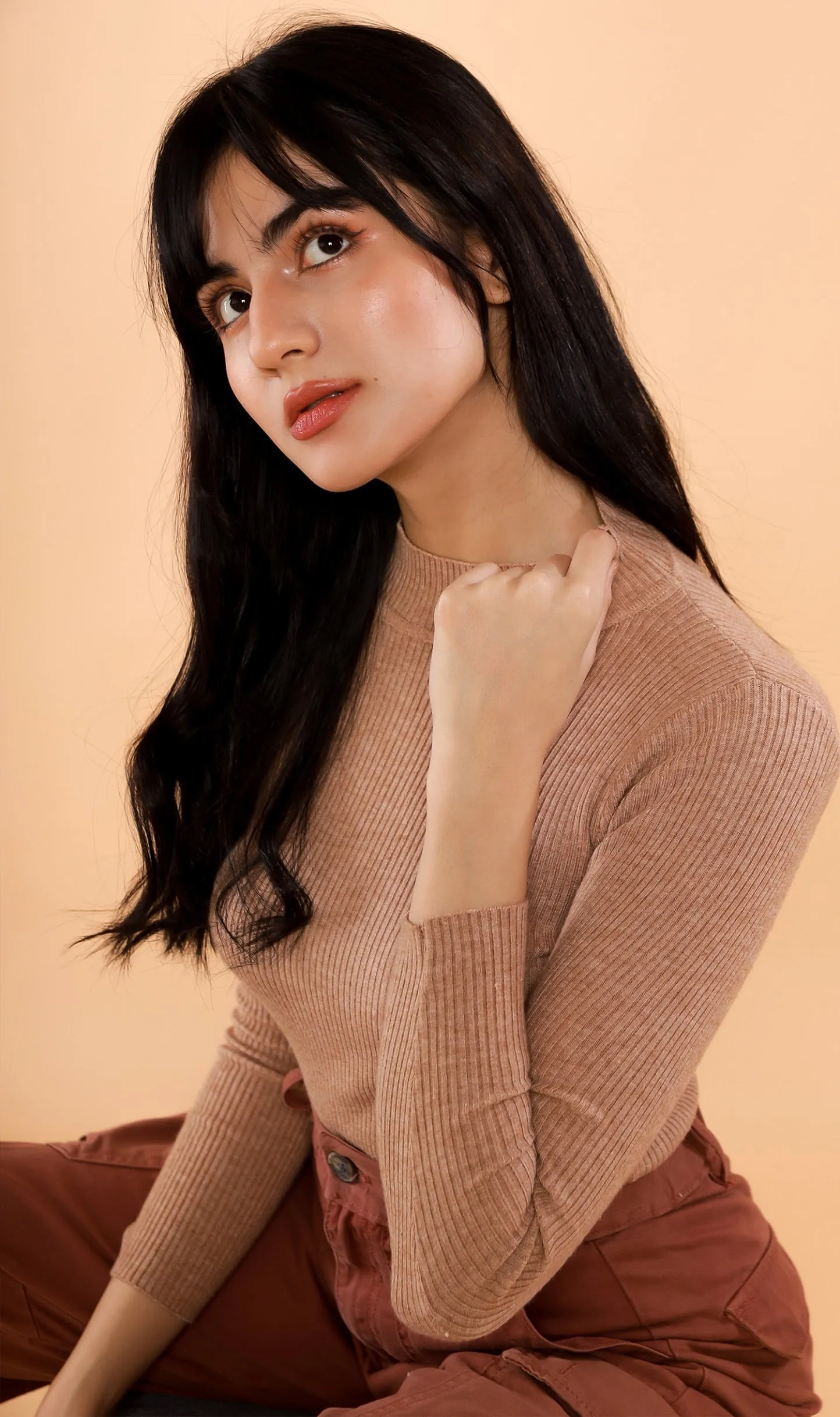 ROUX Mock-Neck Long-Sleeve Knit Top (Tan)