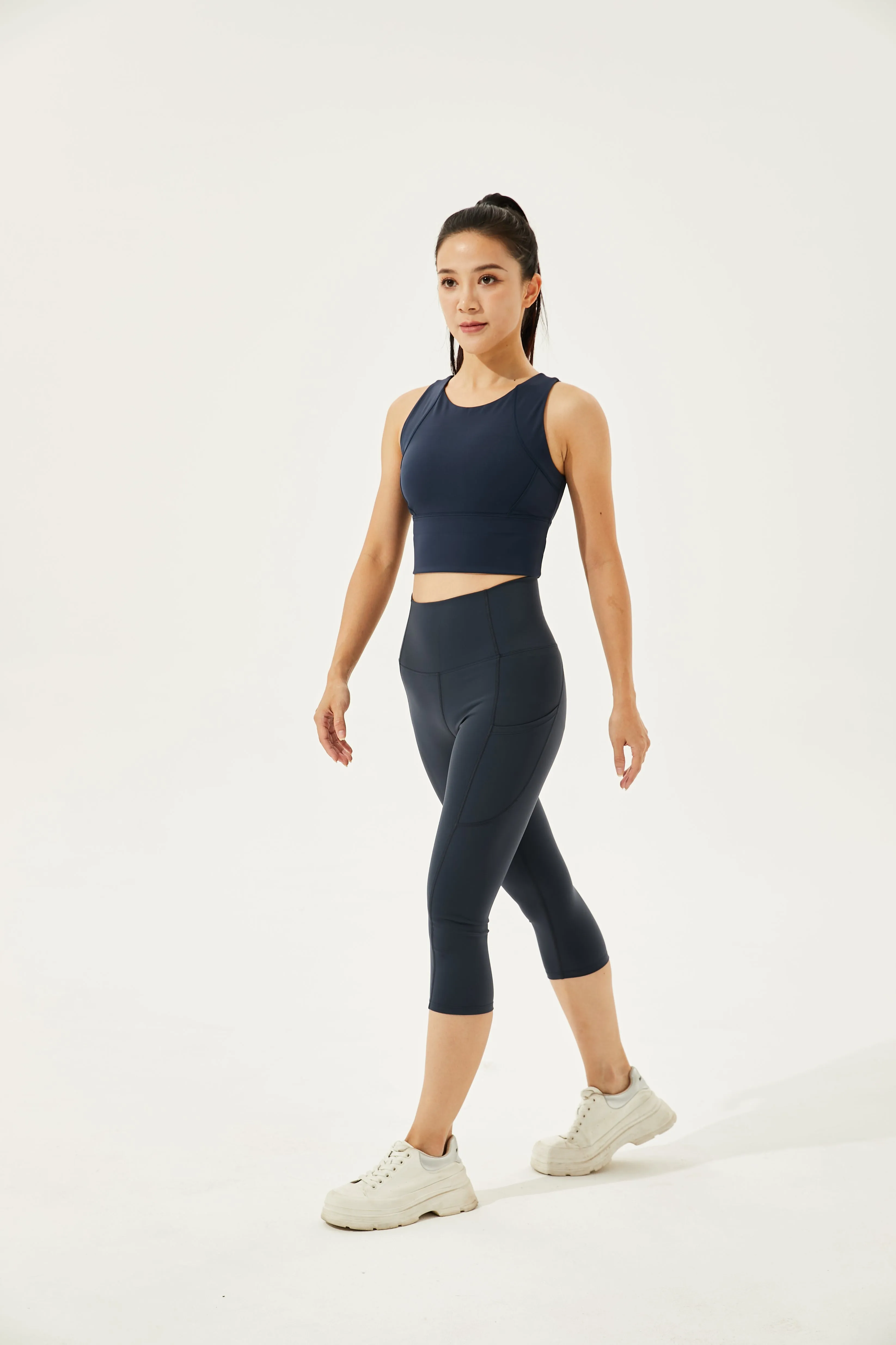Tangs Display - High-Waist 7/8 Buttery Soft & Cooling Camel-Toe Proof Courage Leggings With 3 Pockets