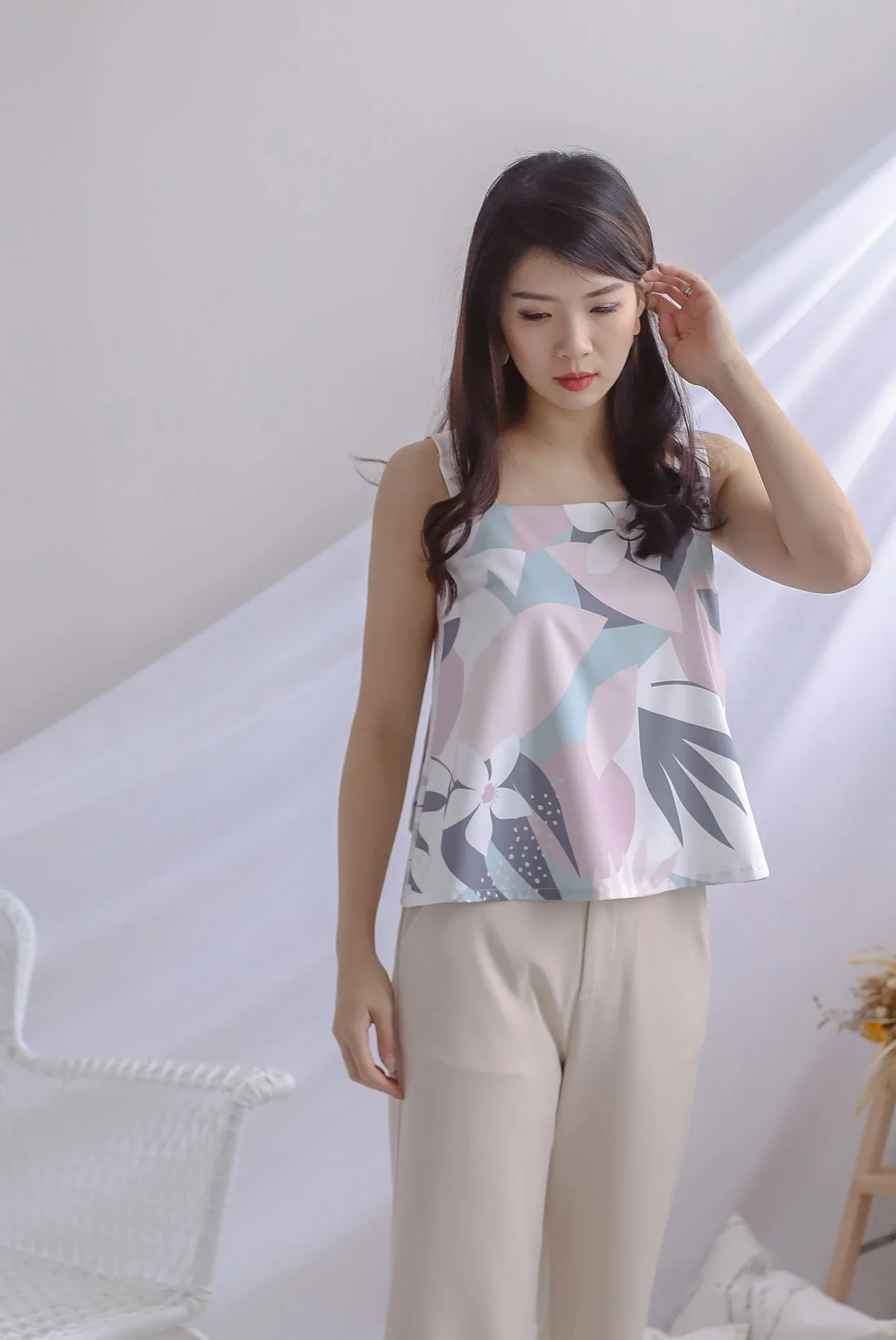 TDC Claribel Knot Back Top In Green