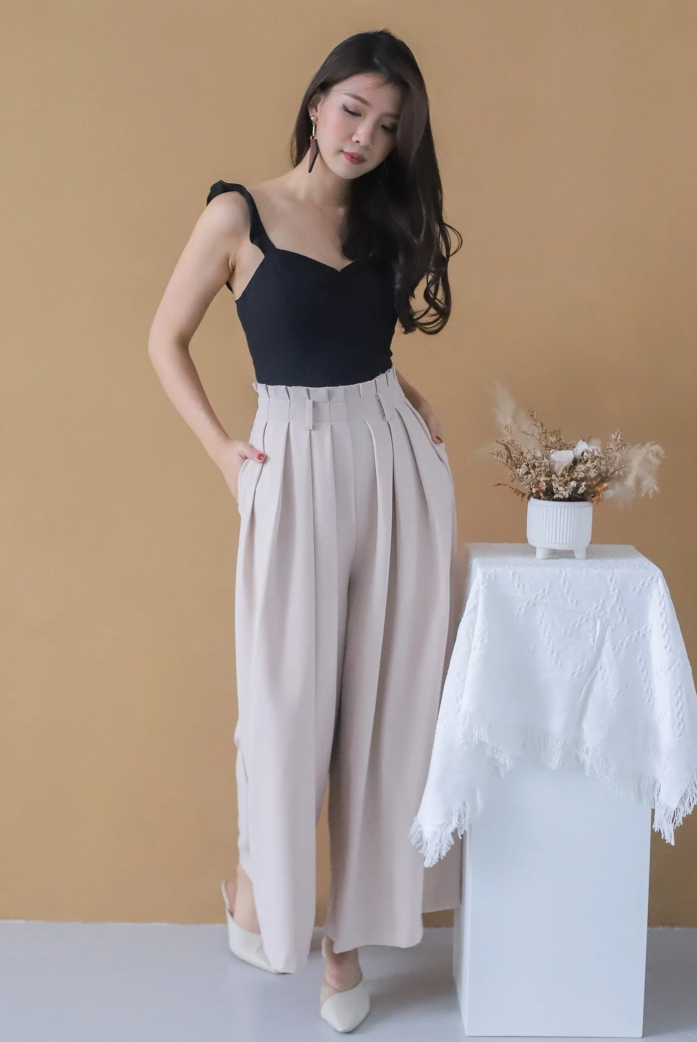 TDC Viorie Ruffle Strap Top In Black