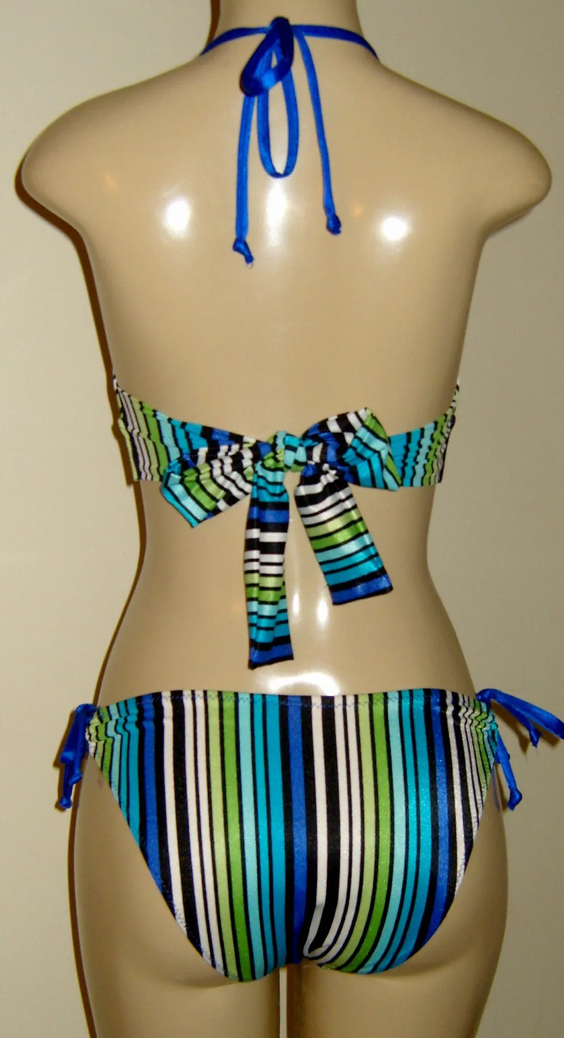 Triangle halter bikini top | Hipster bikini bottom