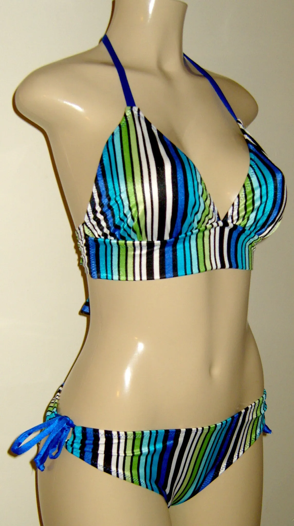 Triangle halter bikini top | Hipster bikini bottom