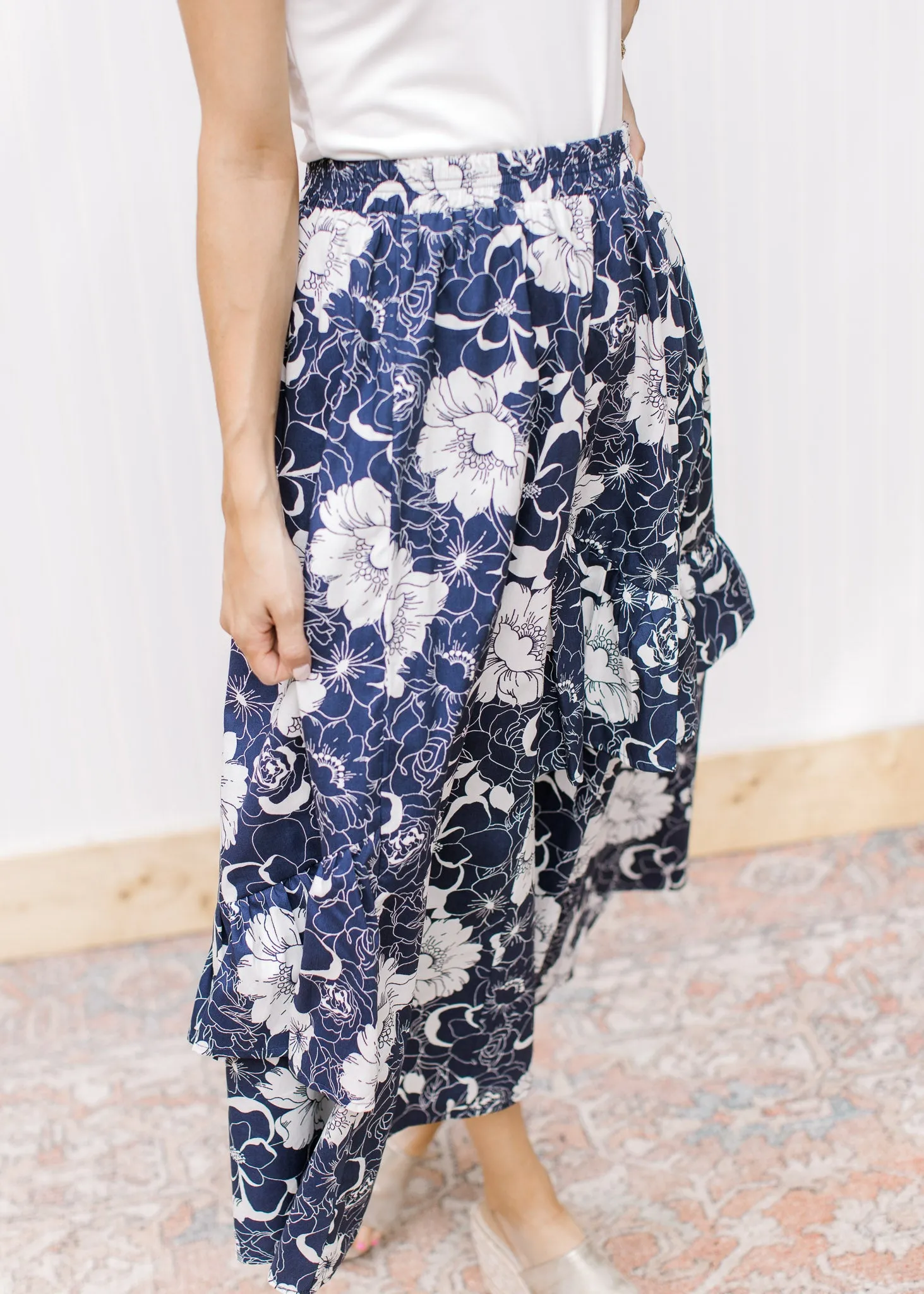 XZ Garden Party Navy and White Set