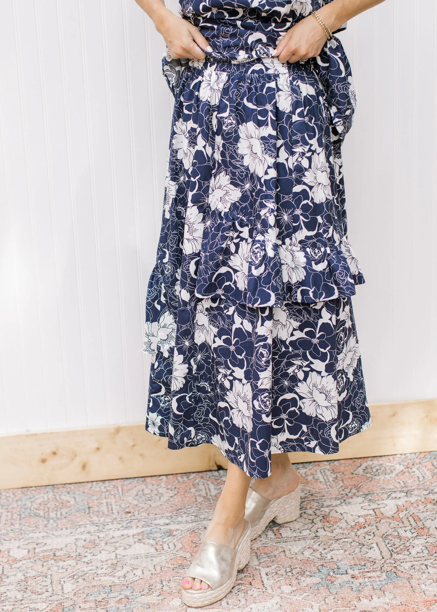 XZ Garden Party Navy and White Set